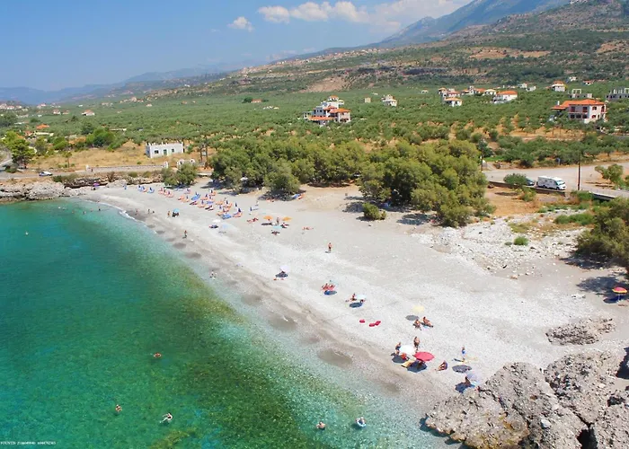 Mani * Άγιος Νικόλαος